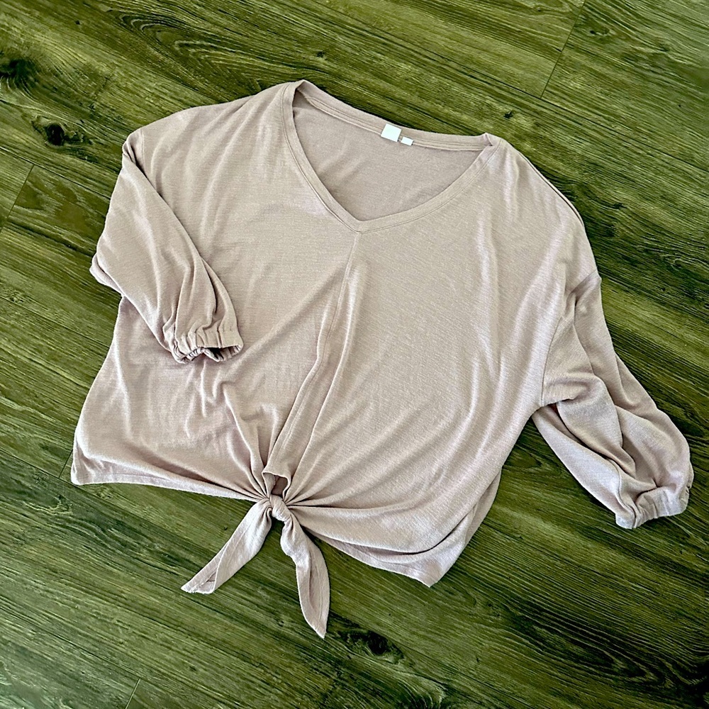 GAP Purple VNeck Tie Front Shirt